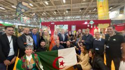 L’Ambassadeur Saïd Moussi en visite au Stand Algérie à la Foire de Paris