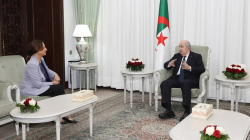 Le président de la République reçoit Mme Ségolène Royal, présidente de l'association France-Algérie Le président de la République reçoit Mme Ségolène Royal, présidente de l'association France-Algérie